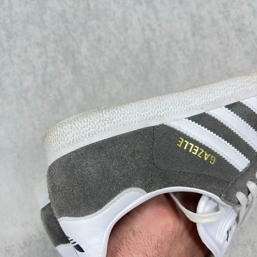 Adidas Gazelle Men Size 7.5 Grey Casual Athletic Sneakers Shoes Walking BB5480